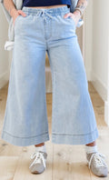 Mica Wide Leg Capri